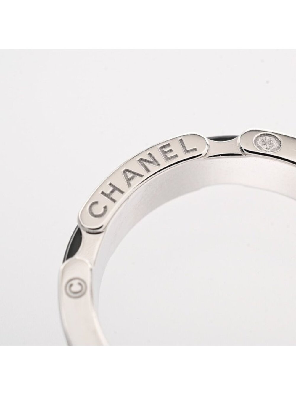 Chanel Ring Ultra White Gold - Picture 4 of 7